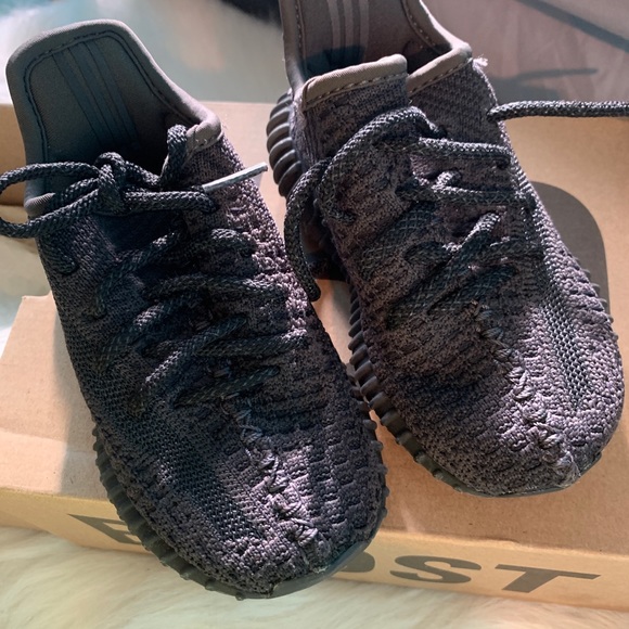 Yeezy 350 boost - Picture 6 of 6